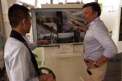 <strong>中国工程机械企业携智能化加快融入全球</strong>